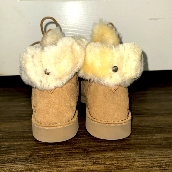 Ugg Quincy boot - Picture 6 of 9